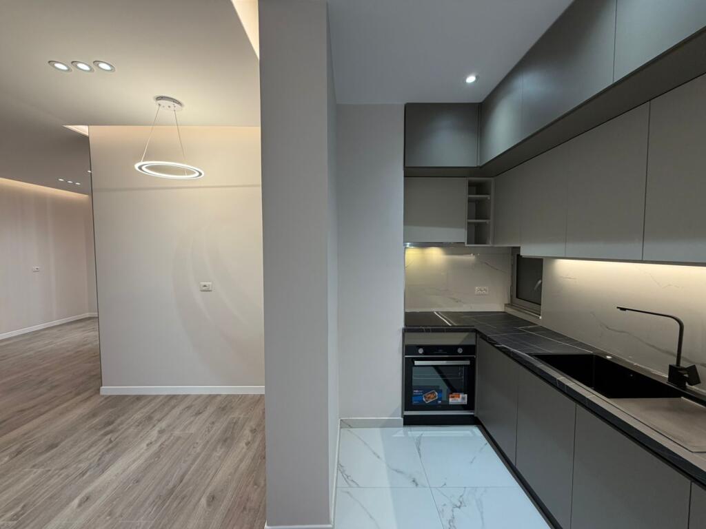 Office space for rent at Villa L in Astir.