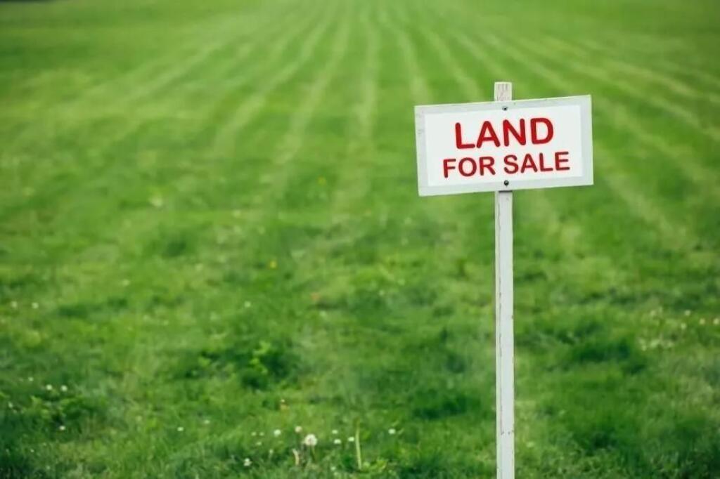 Land Are for sale in Vore