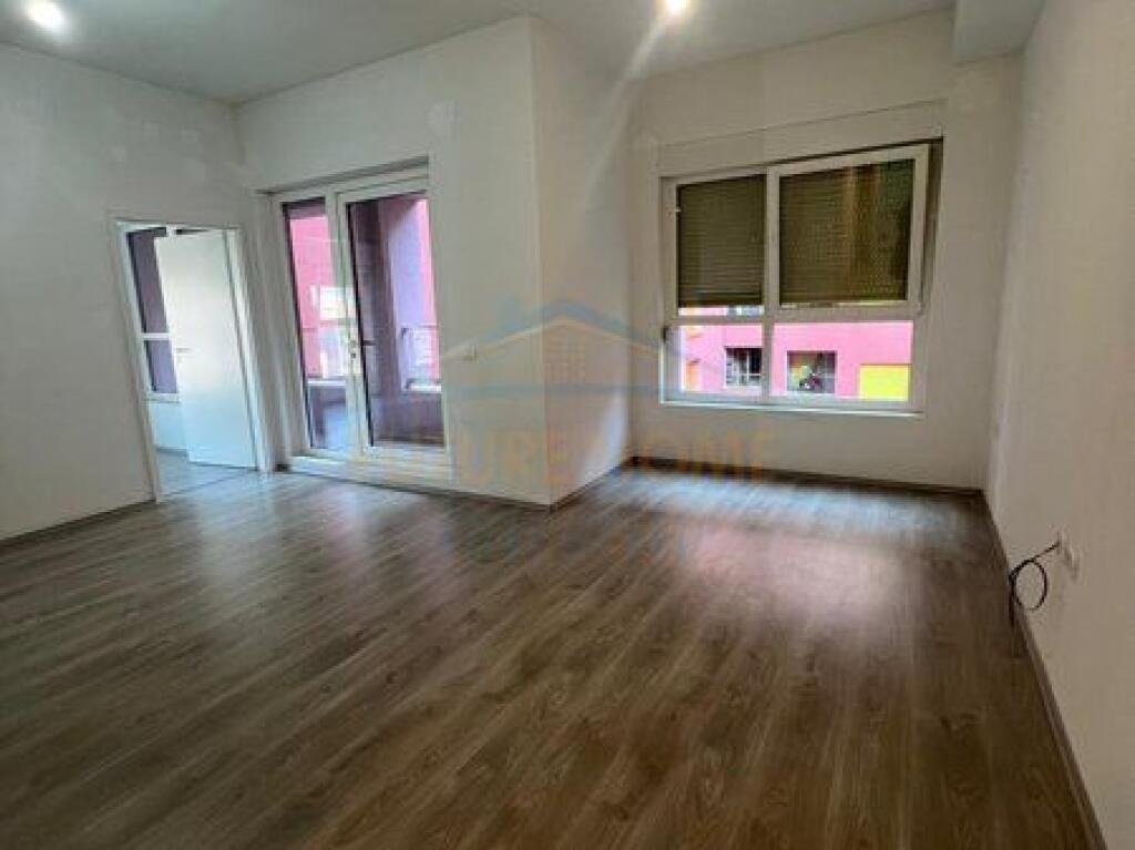 For sale, Apartment 1+1, Mangalem Complex, Tirana.