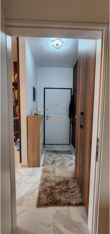 Shitet, Apartament 2+1, Porcelan, Tirane