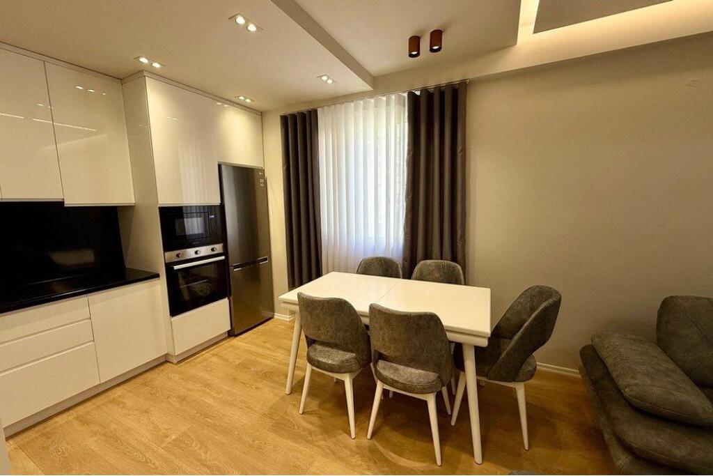 APARTAMENT 2+1+2 ME QIRA  📍 Liqeni i Thatë – FZ Residence