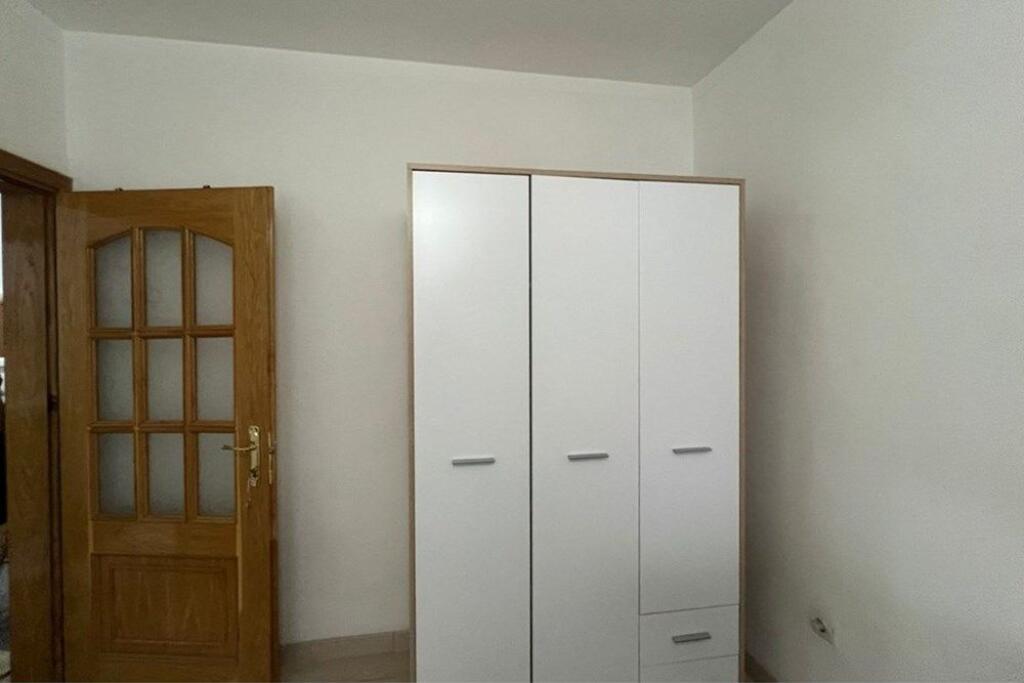 Apartament per qera 3+1 ne Myslym Shyr