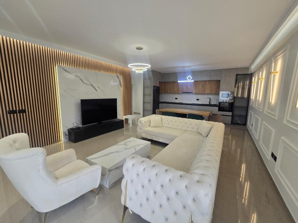 APARTMENT 2+1+2+ PARKING SPACE | FOR RENT | FARKA LAKE