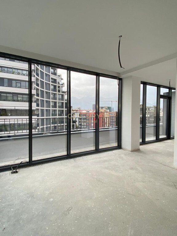 Jepet me Qira Apartament 2+1+ Parkim per Zyra 1,800 € /Muaj Sip. Totale  132m2