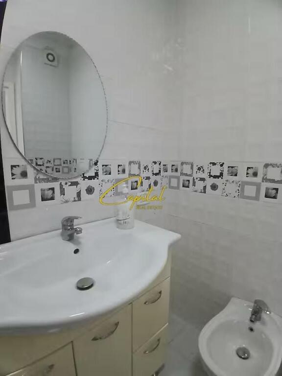 APARTAMENT ME QERA 1+ 1 ISH TREGU ELEKTRIK 70.000 LEKE