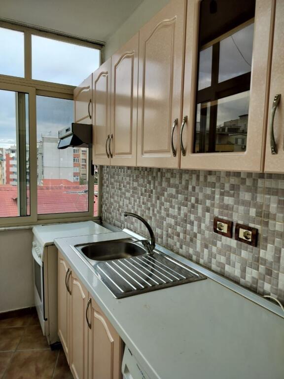 APARTAMENT 1+1 NE SHITJE TE FRESKU