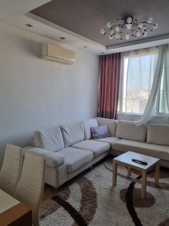 🏡 Shitet Apartament 2+1 në Ali Demi! 🏡