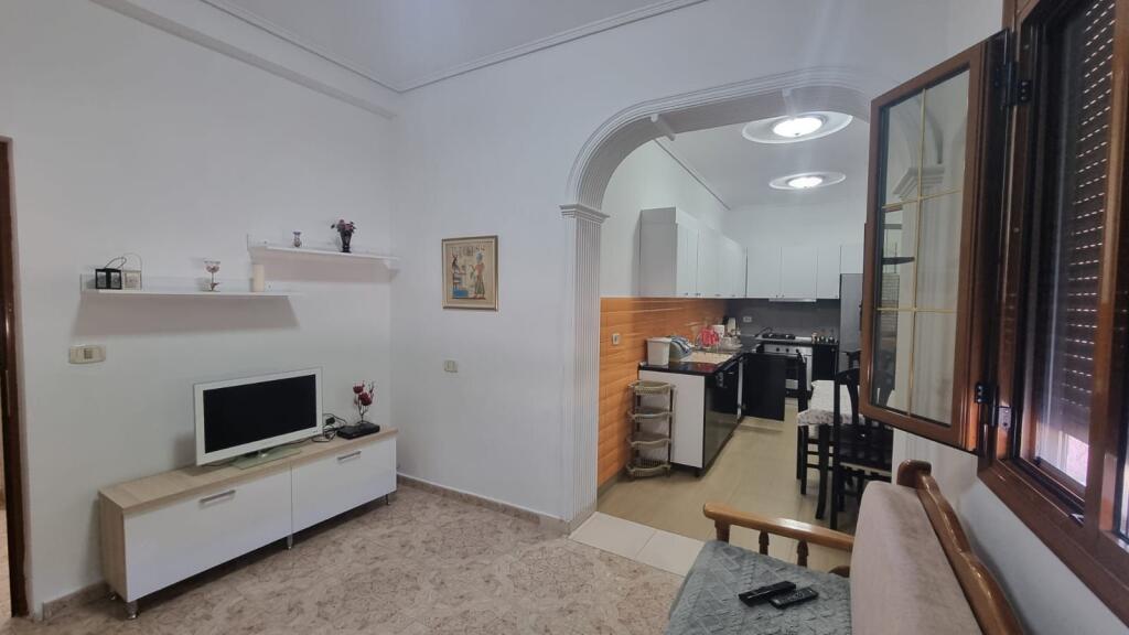 Apartament shumë i gjerë në qendër të qytetit