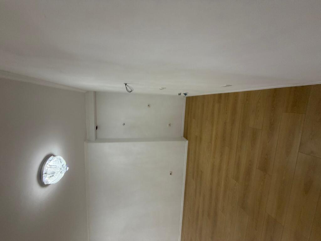 Apartament 2+1 per shitje ne Fresk prane Spar 2!!