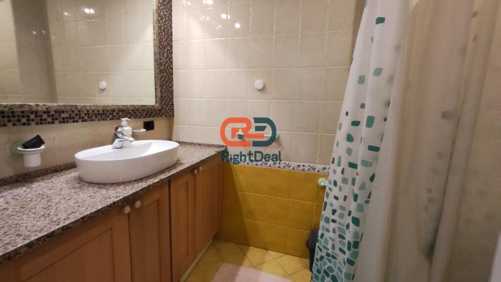 Ne Qender ,Shiten Dy Apartamente Ideale Per Investim!!