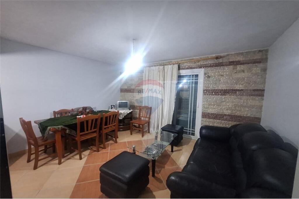  Apartament 1+1 në Shitje