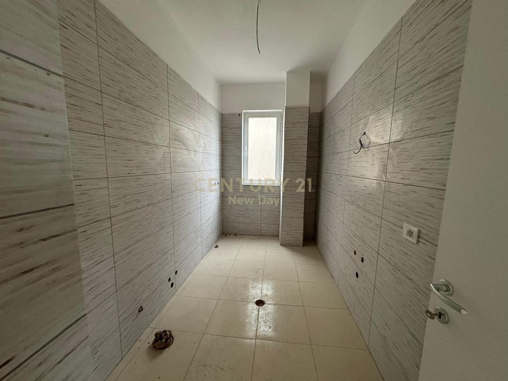 2+1 Apartment For Sale on the Beach, Durrës - 82,000€ | 91.3 m² 82,000 €