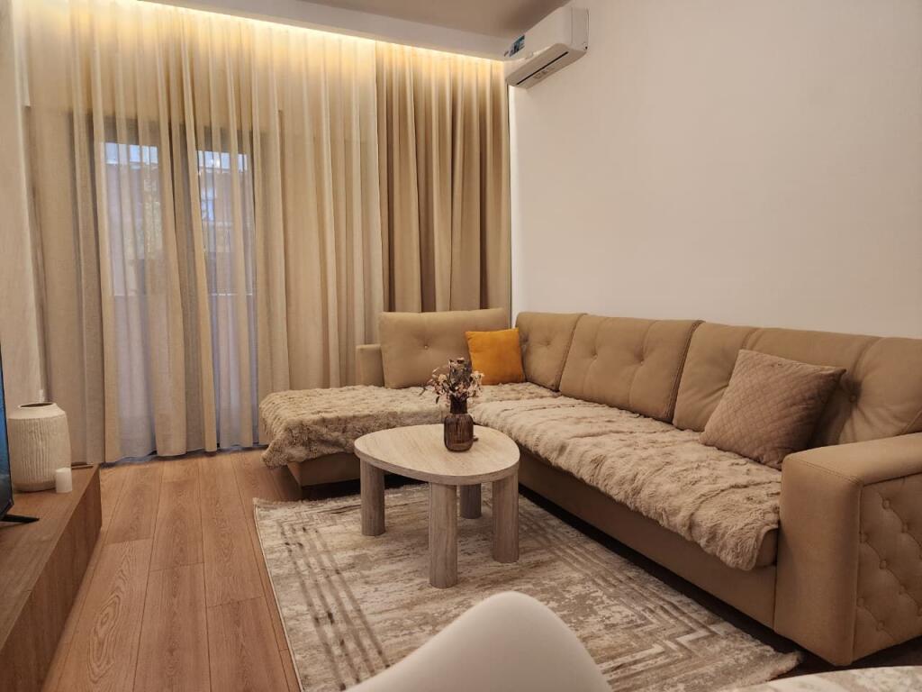 Appartamento 2+1+2 in affitto nel centro di Tirana!!!!