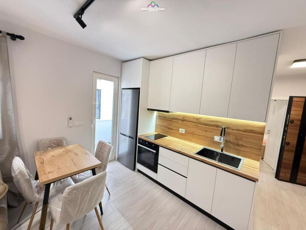 Apartament Me Qera 1+1 Tek Rruga e Elbasanit (ID B211404) Tirane