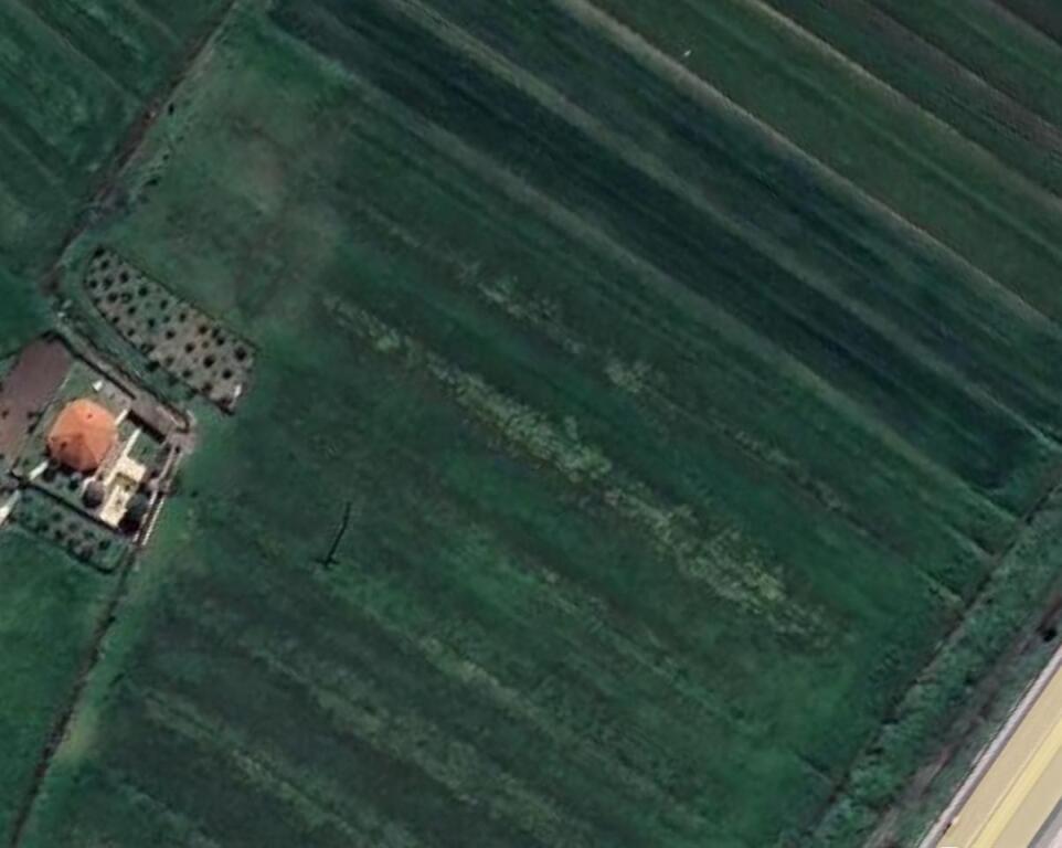 SHITET TOKE QERRET KAVAJE, SIPER AUTOSTRADES 364 M2 14X26