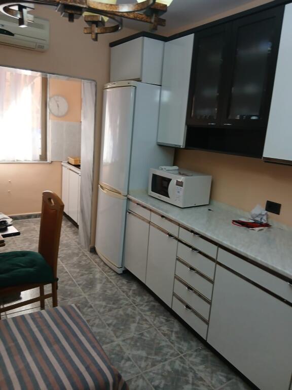 Apartment 2+1 for rent at Qemal Stafa Street (Red School)!!!
