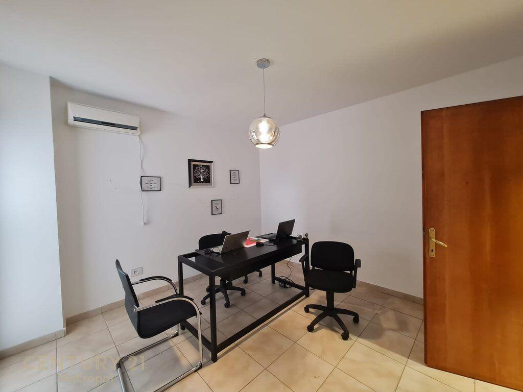 FOR RENT 4+1+2 APARTMENT EMPTY-FOR OFFICE!