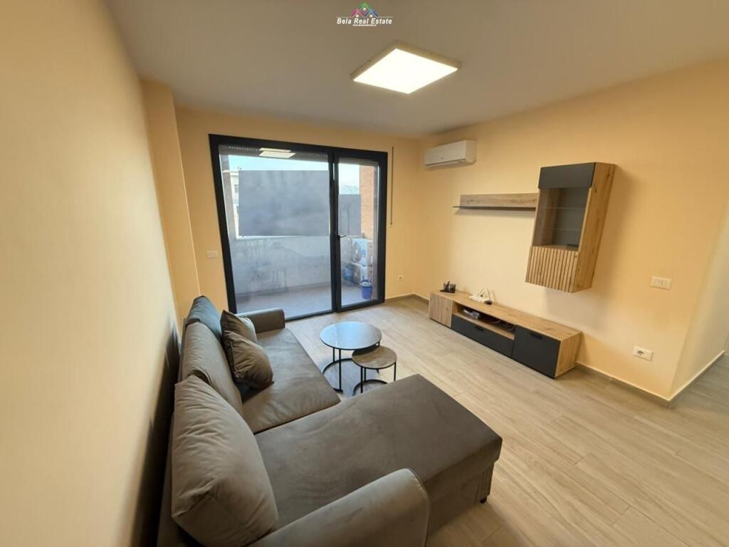 Apartament 2+1+2 Me Qera Tek Kompleksi Zirkon (ID B2201650) Tirane