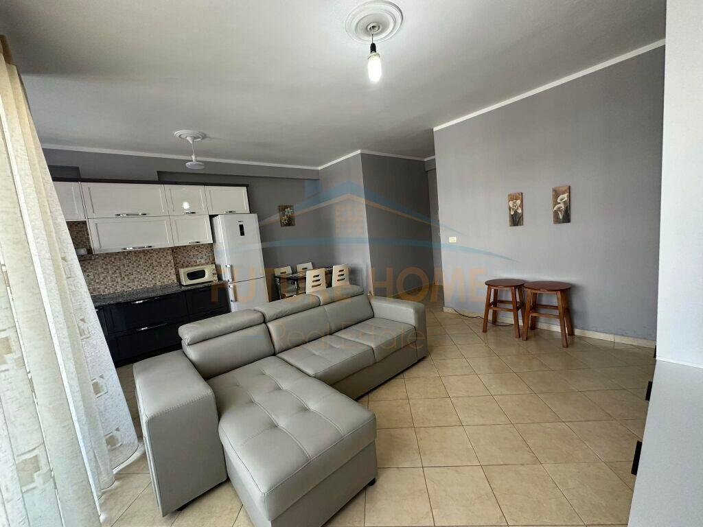 QERA 2+1+2 TEK ROTONDO ASTIR 55.000 ALL NE MUAJ