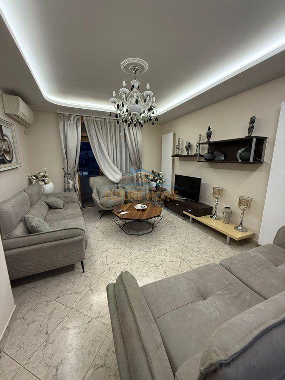 For sale, 2+1 Apartment, Hoxha Tahsim Street, Tirana.