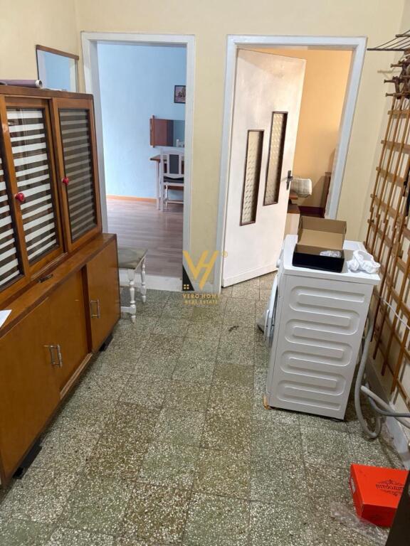 JEPET APARTAMENT 3+1 ME QIRA TE GARDA 60.000 LEKE