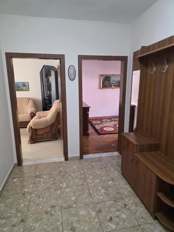 🏡 APARTAMENT 2+1 ME QIRA – RR. SIRI KODRA