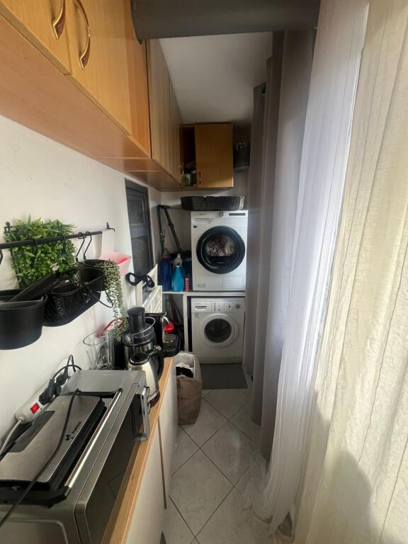 APARTAMENT 1+1 NE SHITJE NE KOMBINAT