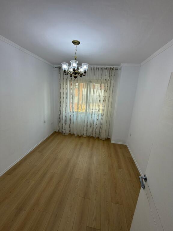 Apartament 2+1 per shitje
