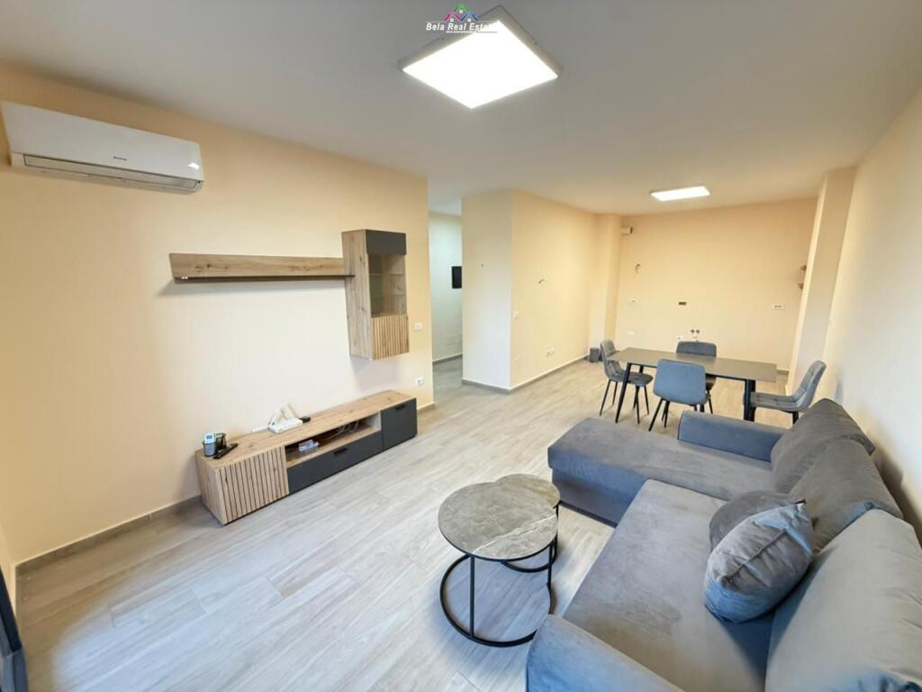 Apartament 2+1+2 Me Qera Tek Kompleksi Zirkon (ID B2201650) Tirane