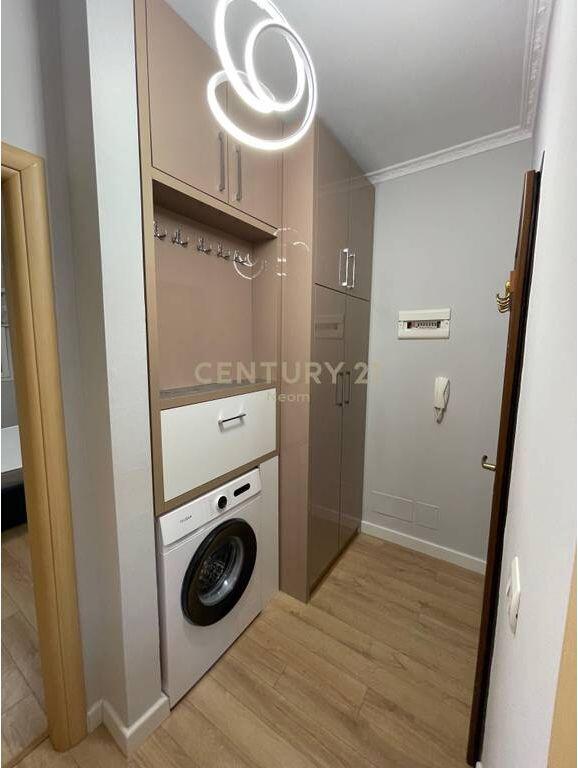 Shitet 1+1 Te Kodra e Diellit Elonora 125,000 € Sip. Totale  56m2