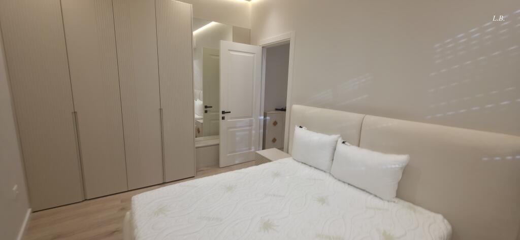 Jepet me qira apartament 1+1 – Rruga e Dibrës