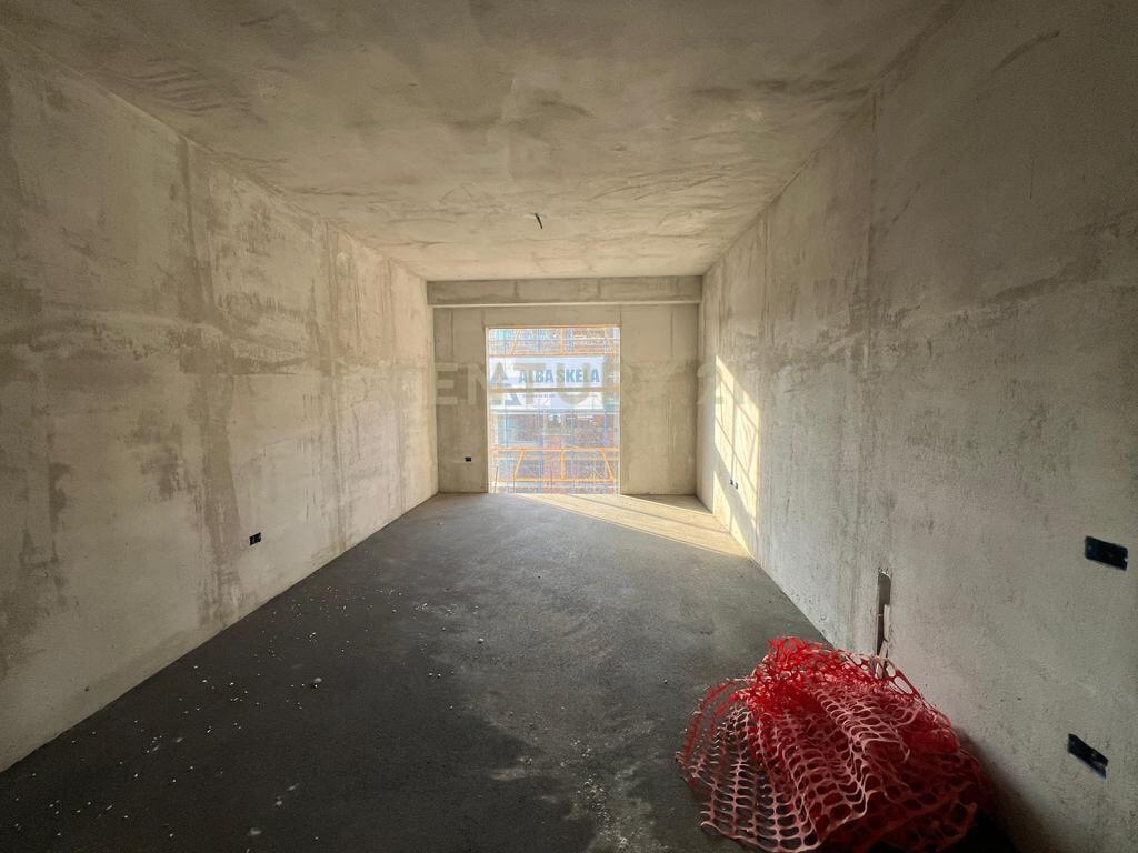 Shesim Apartament 2+1+2 – Rezidenca “Lidhja e Prizrenit”, Paskuqan!