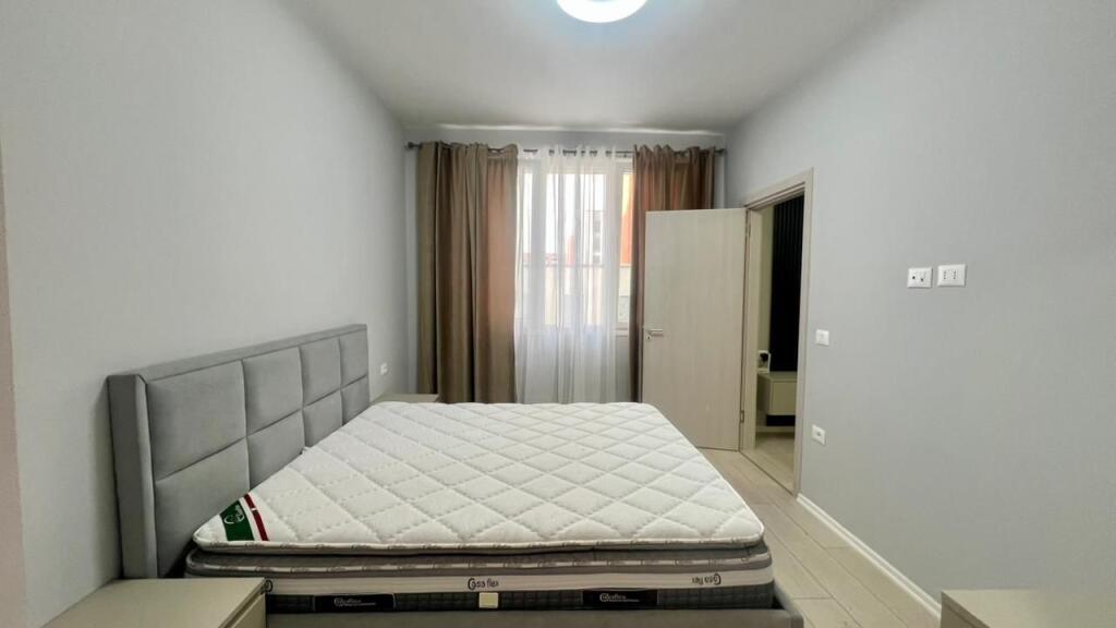 Me Qera : 1+1 +1 Garderob 📍Ish Fusha E Aviacionit (River Residence) - 56,000 Lek - S.75m² - Pallat i Ri(Ndertim 2024) - Akses i lehte me Unazen e Madhe🚀