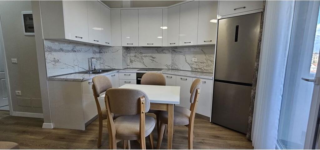 VENDESI APPARTAMENTO 1+1+POSTO AUTO PRESSO RIVER REZIDENCE 1