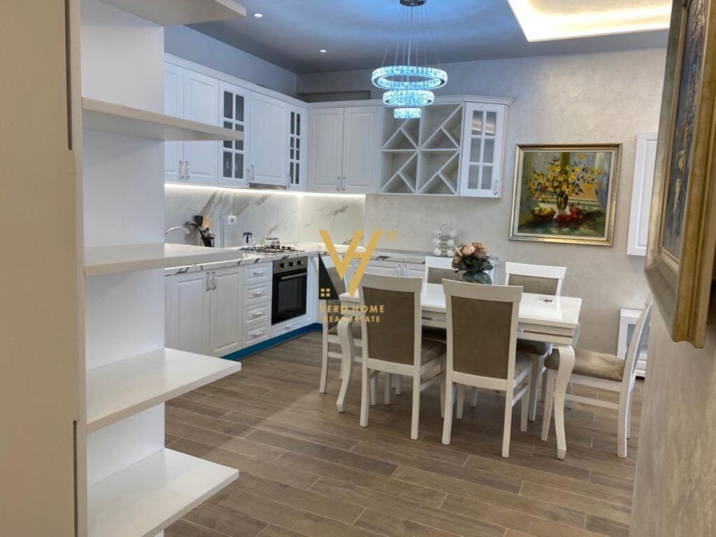 AFFITTASI APPARTAMENTO 2+1+BLK A YZBERISHT 60.000 LEKE