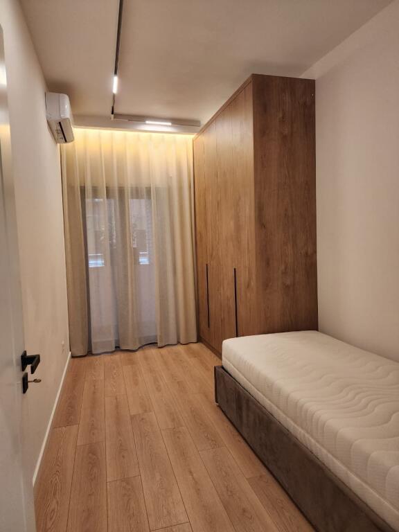 Appartamento 2+1+2 in affitto nel centro di Tirana!!!!