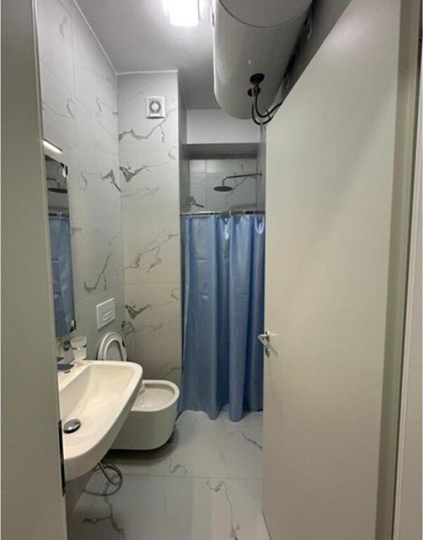 Apartament 1+1 per qira kompleksi Mangalem !