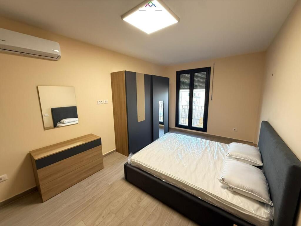 Apartament 2+1+2 Me Qera Tek Kompleksi Zirkon (ID B2201650) Tirane