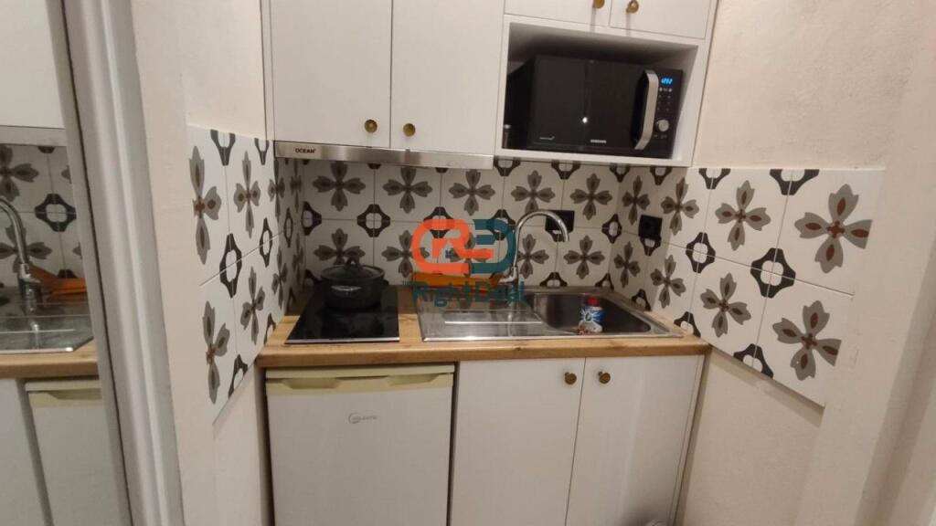 Ne Qender ,Shiten Dy Apartamente Ideale Per Investim!!