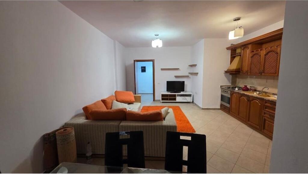 VENDESI APPARTAMENTO 2+1, Via Frang Bardhi