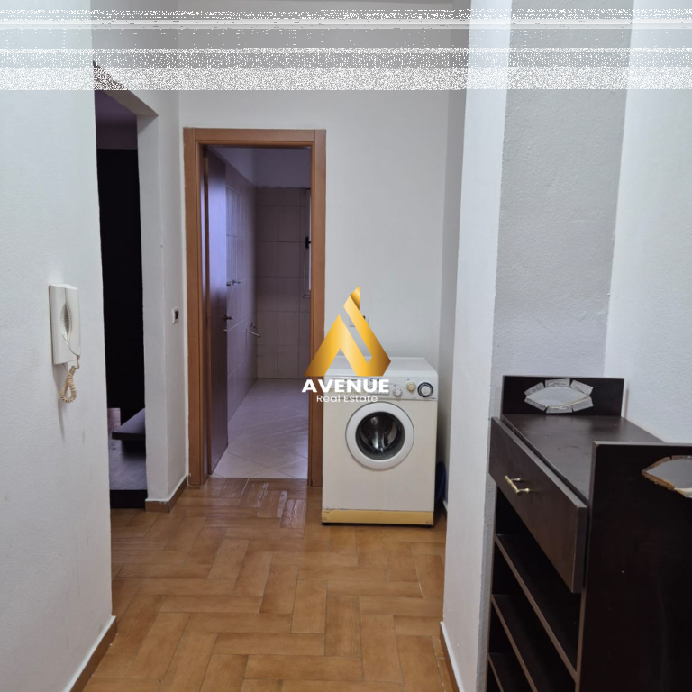 Apartment 2+1 for Rent – Near Rruga e Kavajës, Tirana
