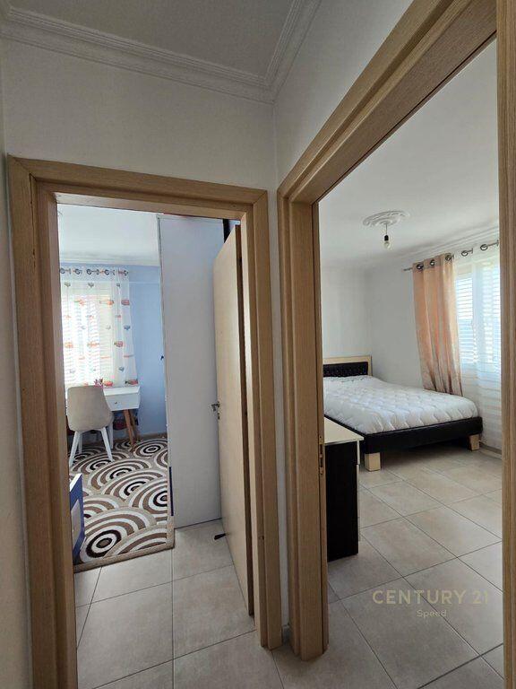 Shitet apartament 2+1 tek Casa Italia!