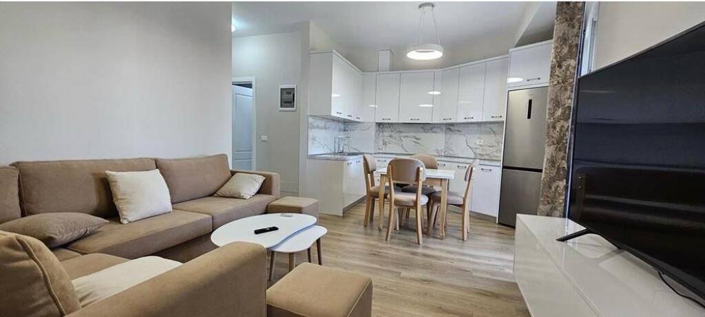 Super ap 1+1 +post parkimi ne astir ( river rezidence )