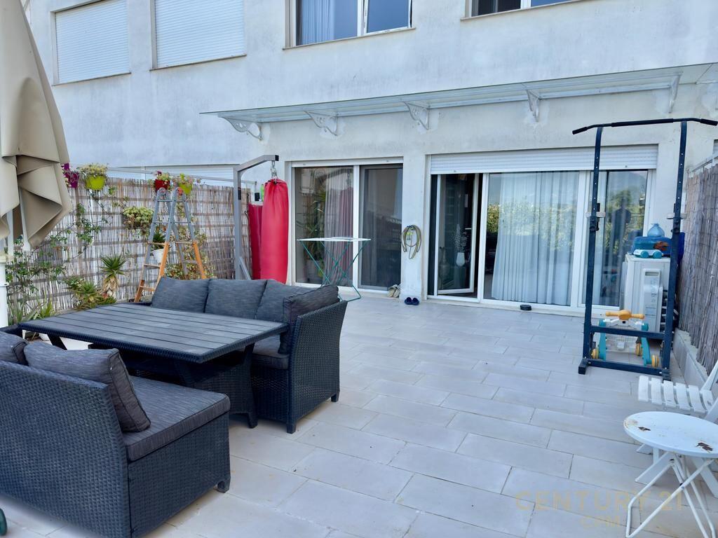 Super Triplex për Shitje – Kodra e Diellit 2