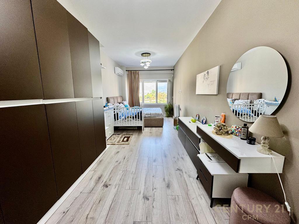 Super Triplex për Shitje – Kodra e Diellit 2