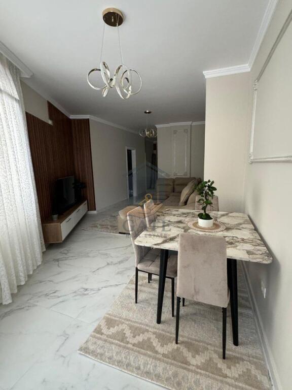 Apartament 2+1 me qira në zonën e Plazhit, pranë Gega Oil.