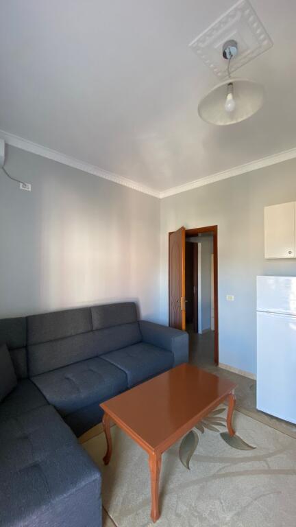 Qera, Apartament 1+1, Te Rruga Jordan Misja, 350 Euro/Muaj