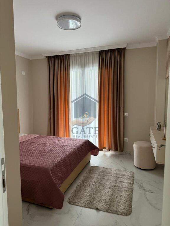 Apartament 2+1 me qira në zonën e Plazhit, pranë Gega Oil.