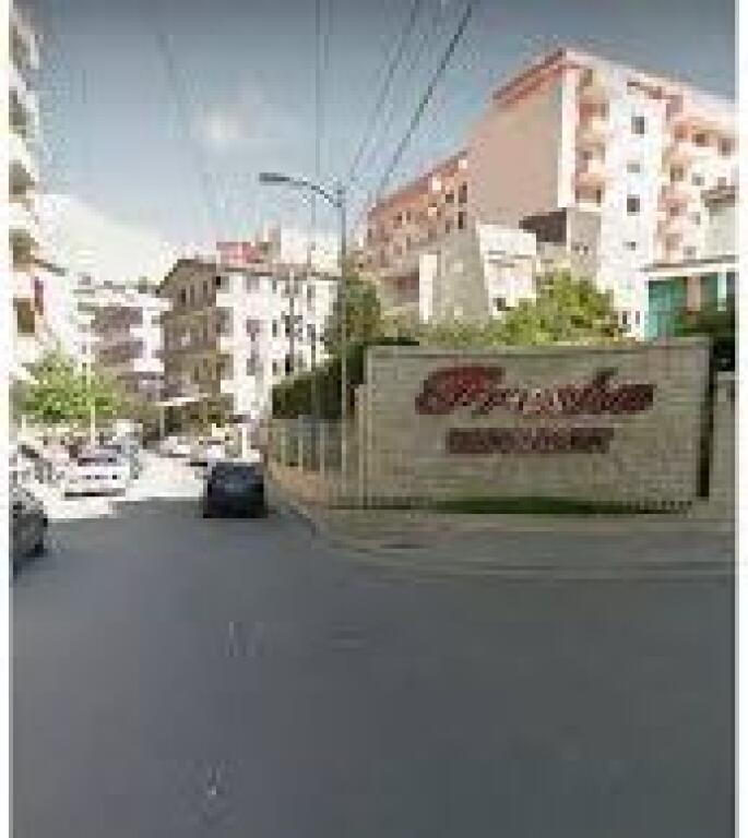 Shitet Apartament 1+1 – Fresk