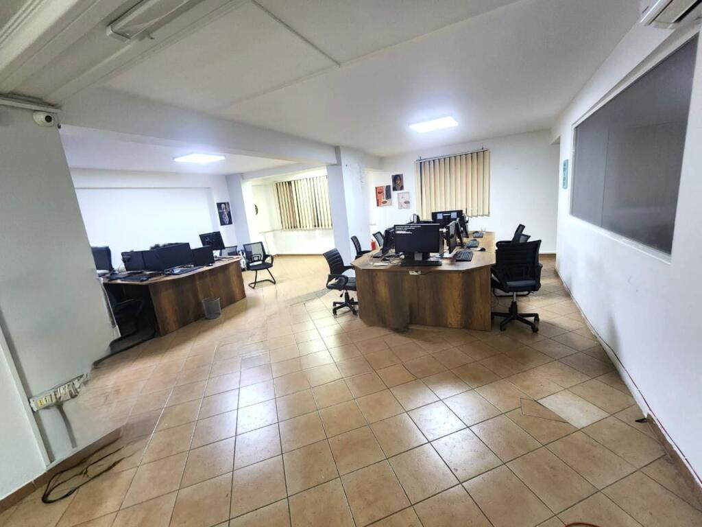 Zyrë Open Space me Qira – Rruga Ndre Mjeda